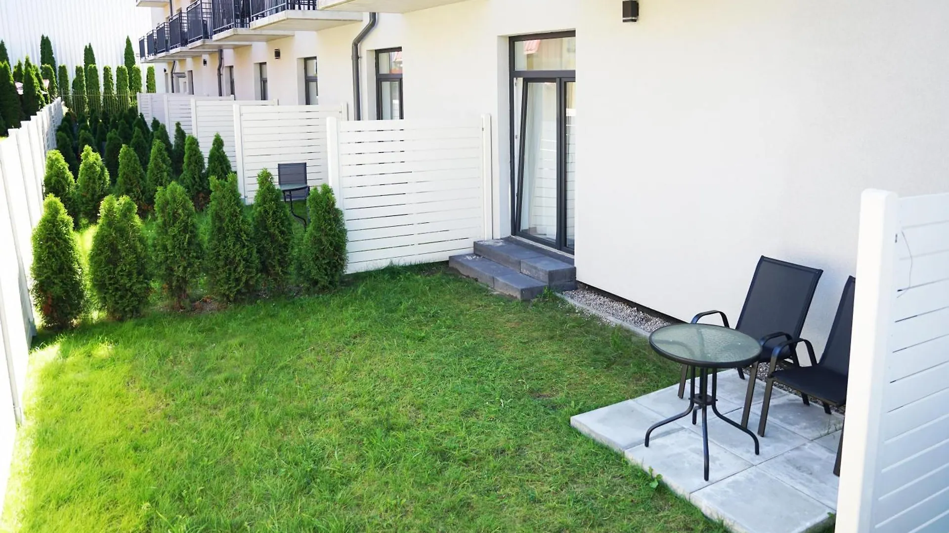 Ind.U Apartamenty Колобжег 0*,  Польша
